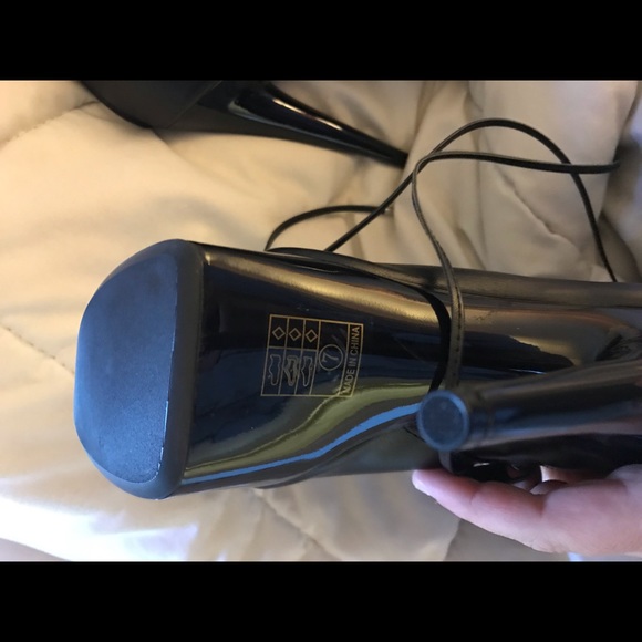 Brand new heels - Picture 2 of 3